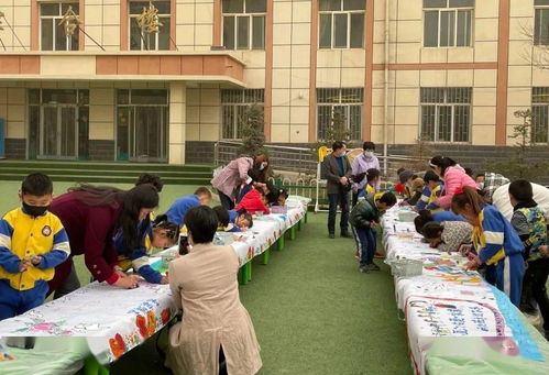 让书籍传递童心——厦门市实验幼儿园捐书义举温暖甘肃临夏县